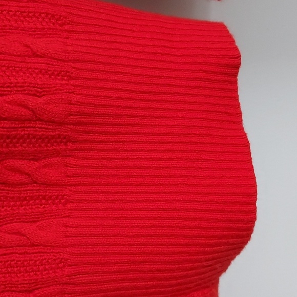 Red Sweater M - Picture 5 of 6